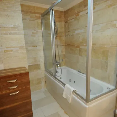 Apartment Gold City 2b2b Penthouse Main Building With Free Aqua Park